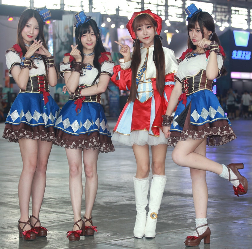 图片[4]-2019chinajoy-街拍图满多