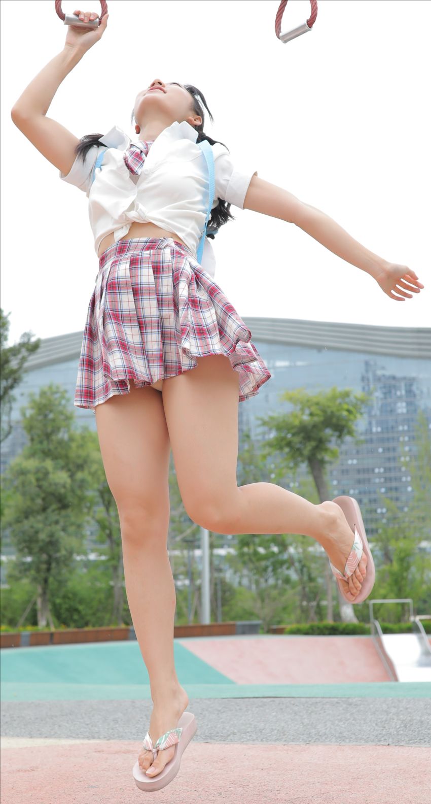图片[9]-短裙小仙女-街拍图满多
