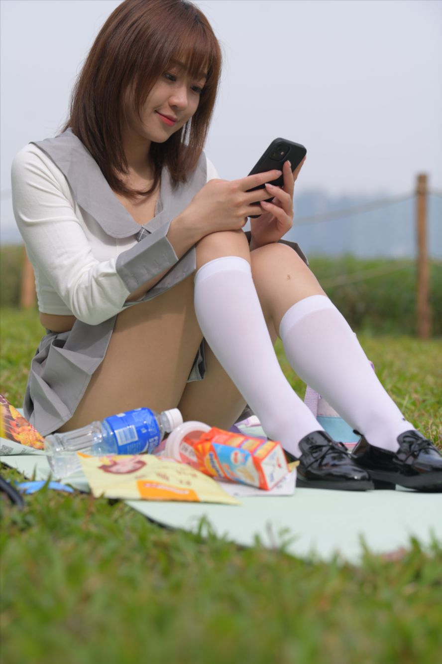 图片[5]-短裙(套图+视频)-街拍图满多