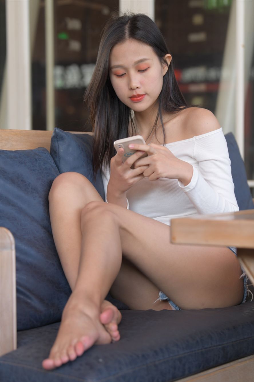 图片[3]-牛仔热裤(套图+视频)-街拍图满多