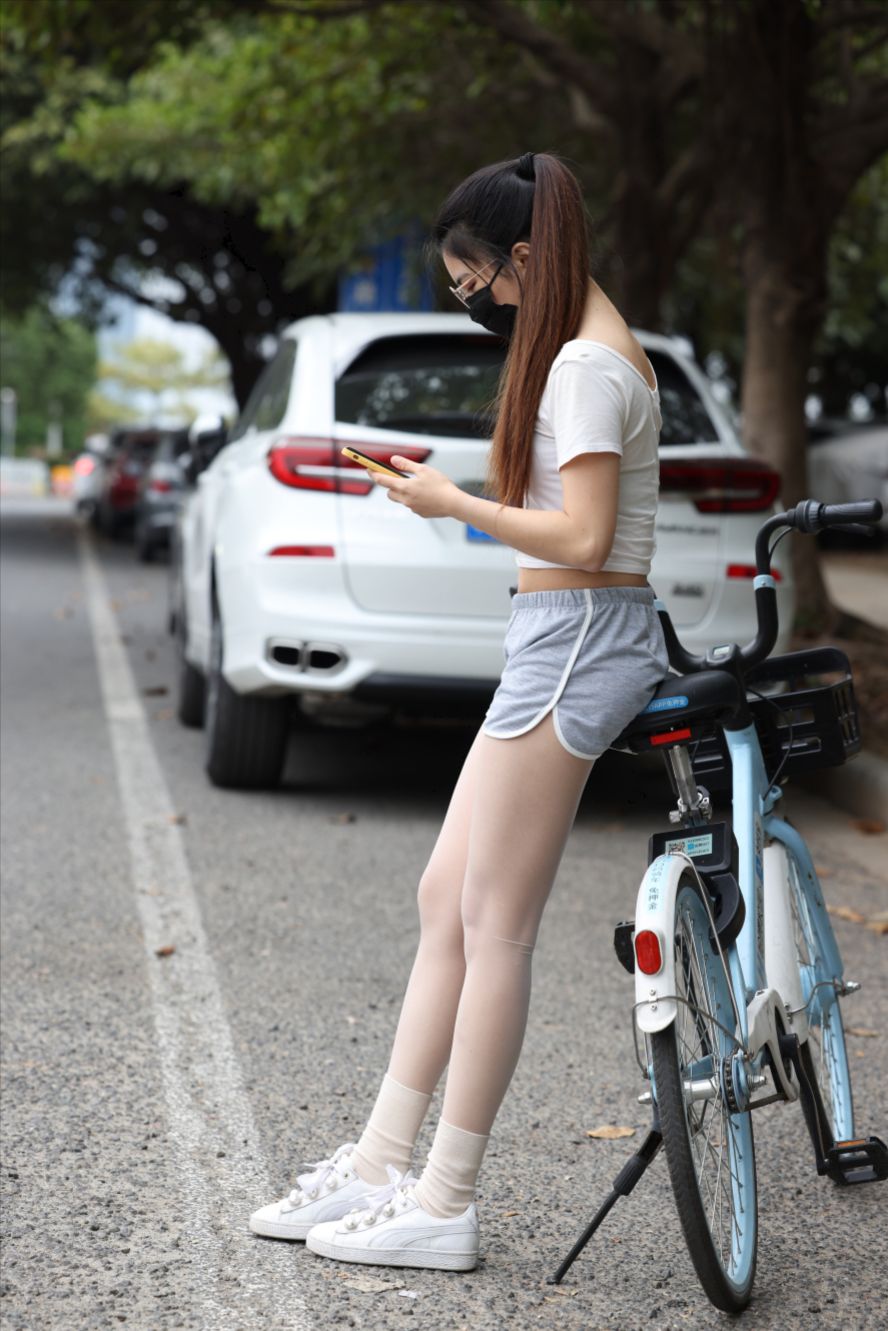 图片[8]-热裤(套图+视频)-街拍图满多