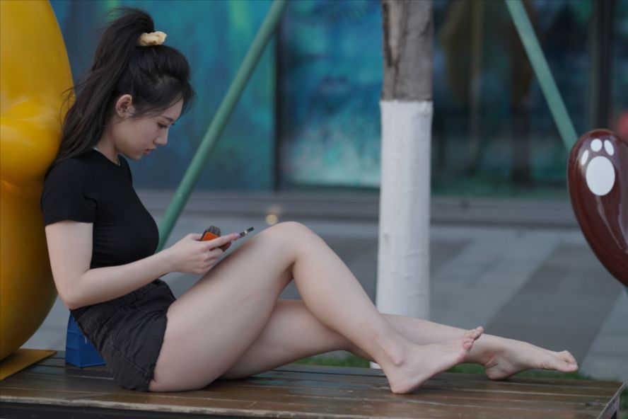 图片[9]-牛仔热裤(套图+视频)-街拍图满多