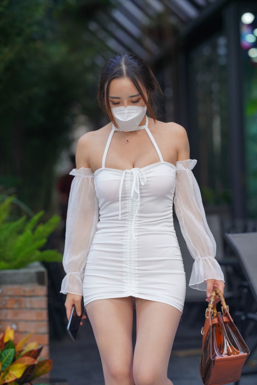 图片[3]-包臀裙-街拍图满多