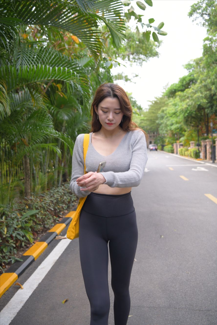 图片[3]-紧身裤(套图+视频)-街拍图满多