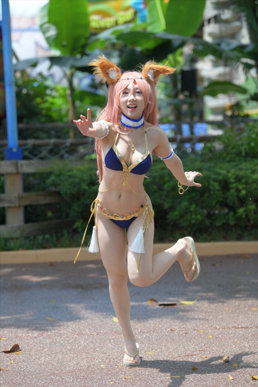 图片[5]-比基尼coser(套图+视频)-街拍图满多