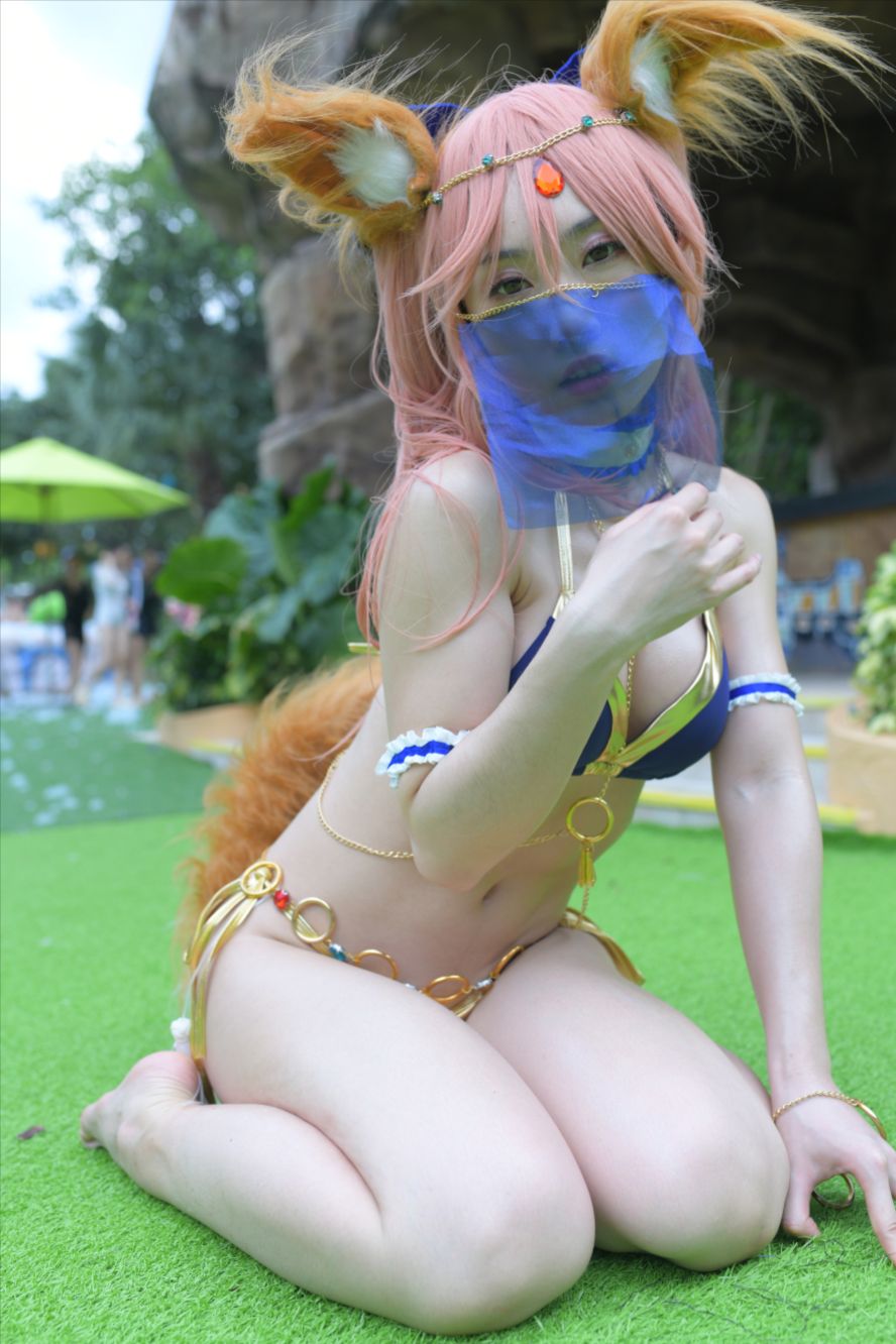 图片[3]-比基尼coser(套图+视频)-街拍图满多