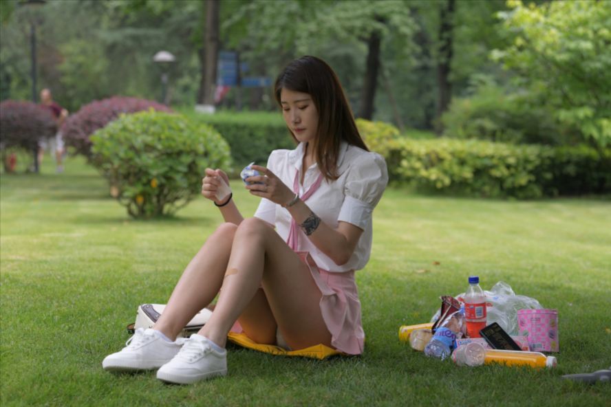 图片[8]-粉色短裙(套图+视频)-街拍图满多