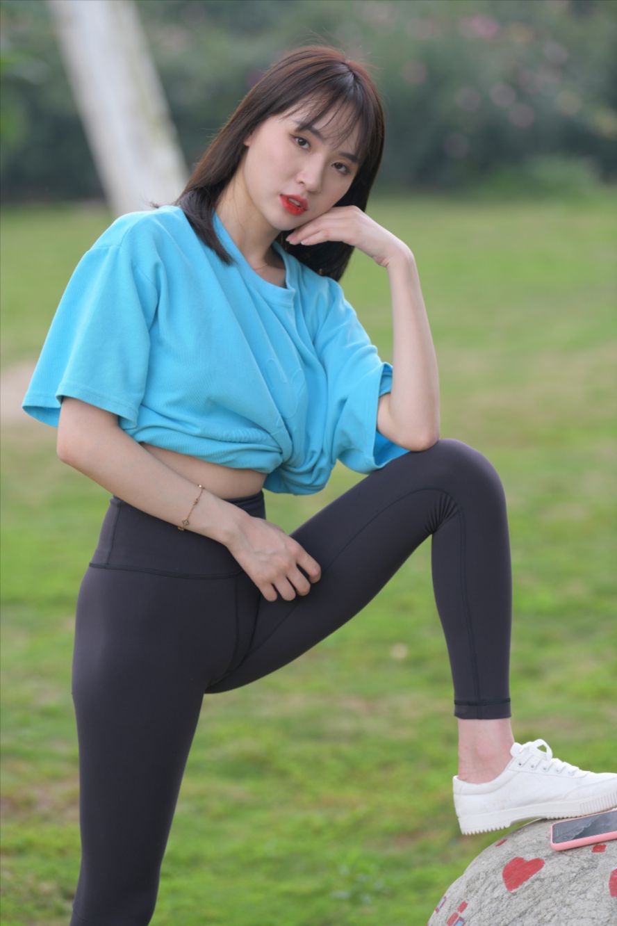 图片[7]-紧身裤(套图+视频)-街拍图满多