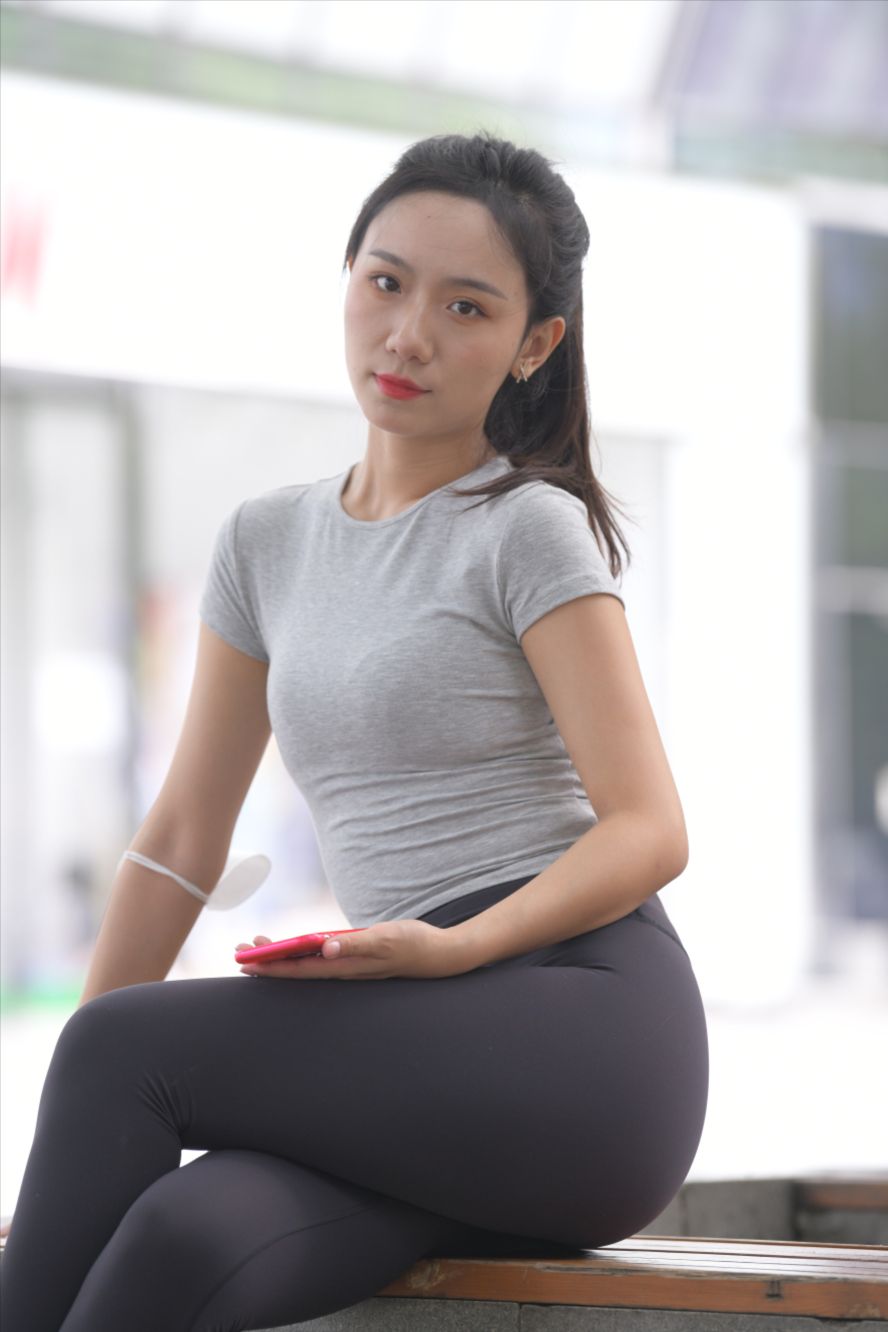 图片[3]-紧身裤(套图+视频)-街拍图满多