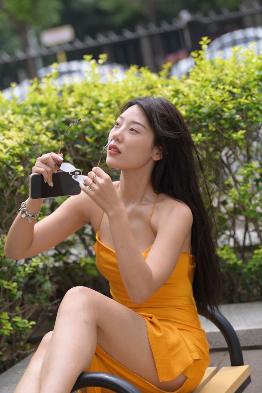 图片[9]-露肩长裙(套图+视频)-街拍图满多