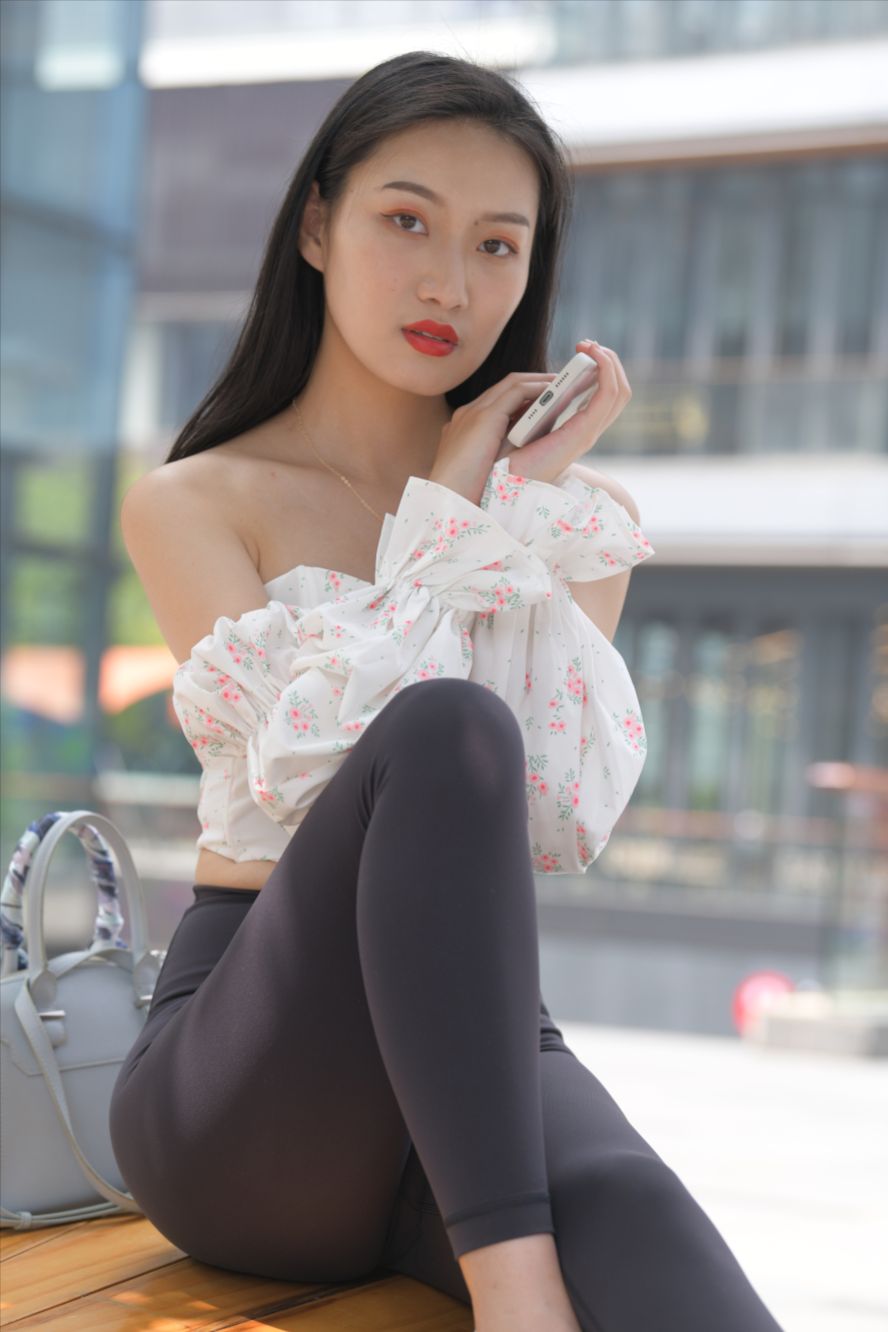 图片[7]-紧身裤(套图+视频)-街拍图满多