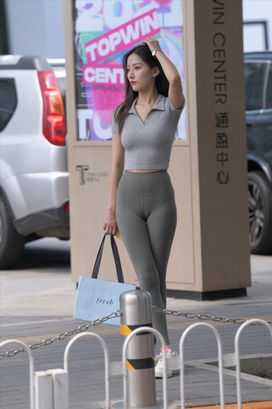 图片[10]-紧身裤(套图+视频)-街拍图满多