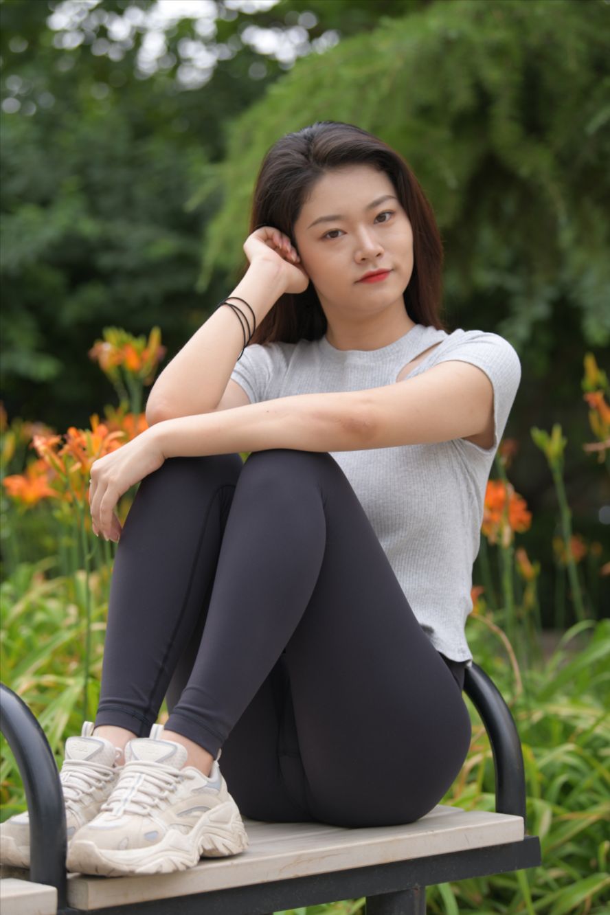图片[6]-黑色瑜伽裤(套图+视频)-街拍图满多