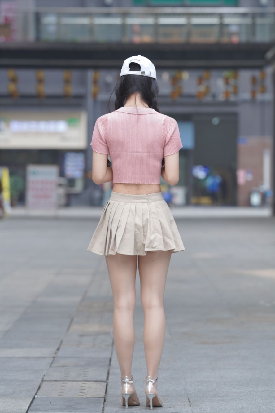 图片[10]-短裙丝袜-街拍图满多