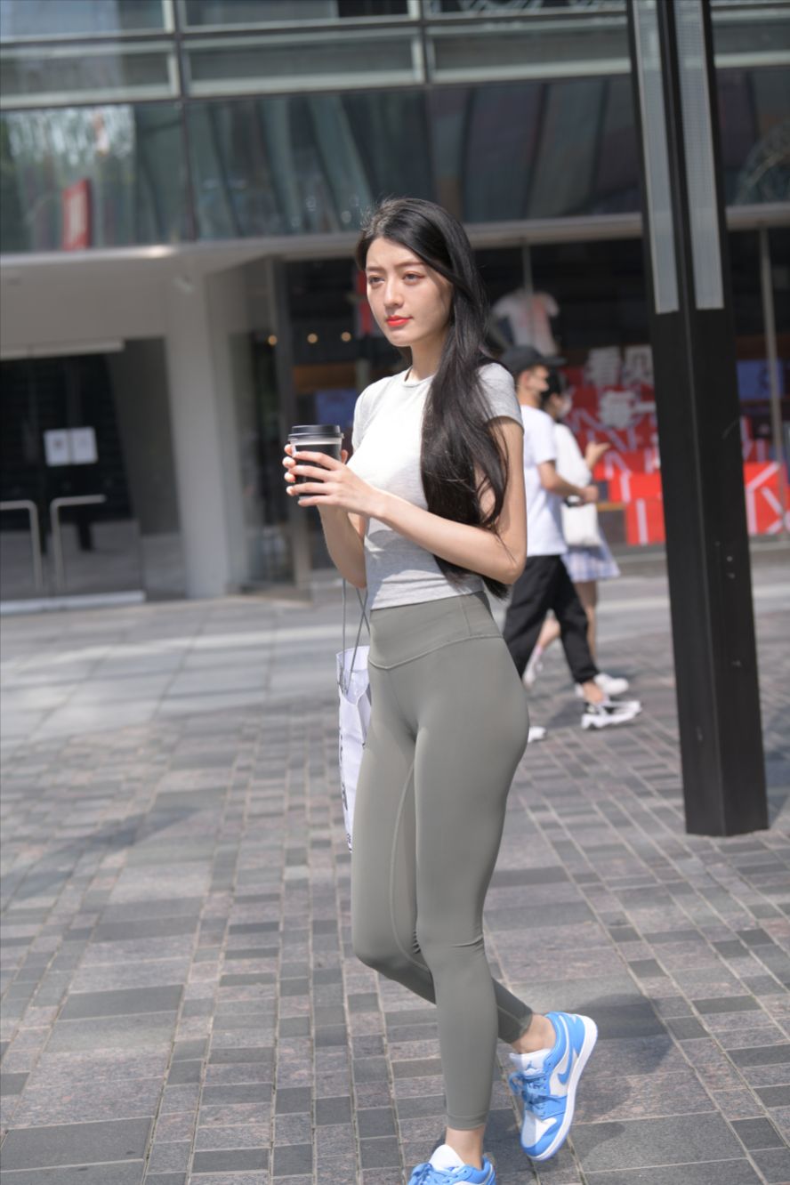 图片[6]-好久不见(套图+视频)-街拍图满多