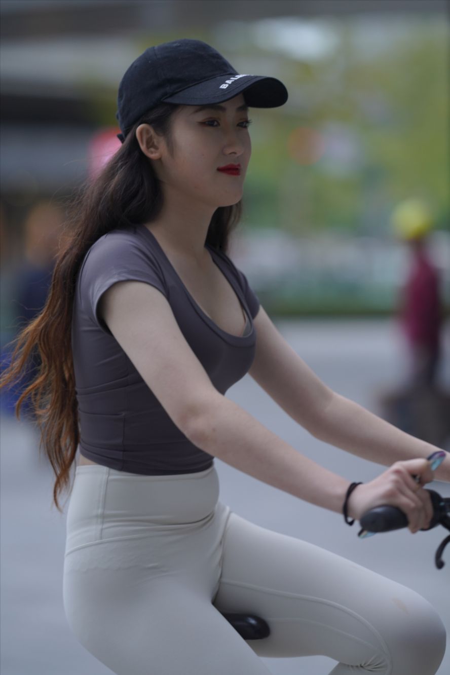 图片[5]-运动女孩(套图+视频)-街拍图满多