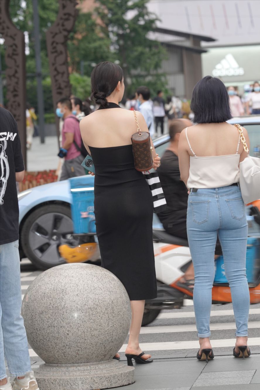 图片[10]-迷人背影-街拍图满多