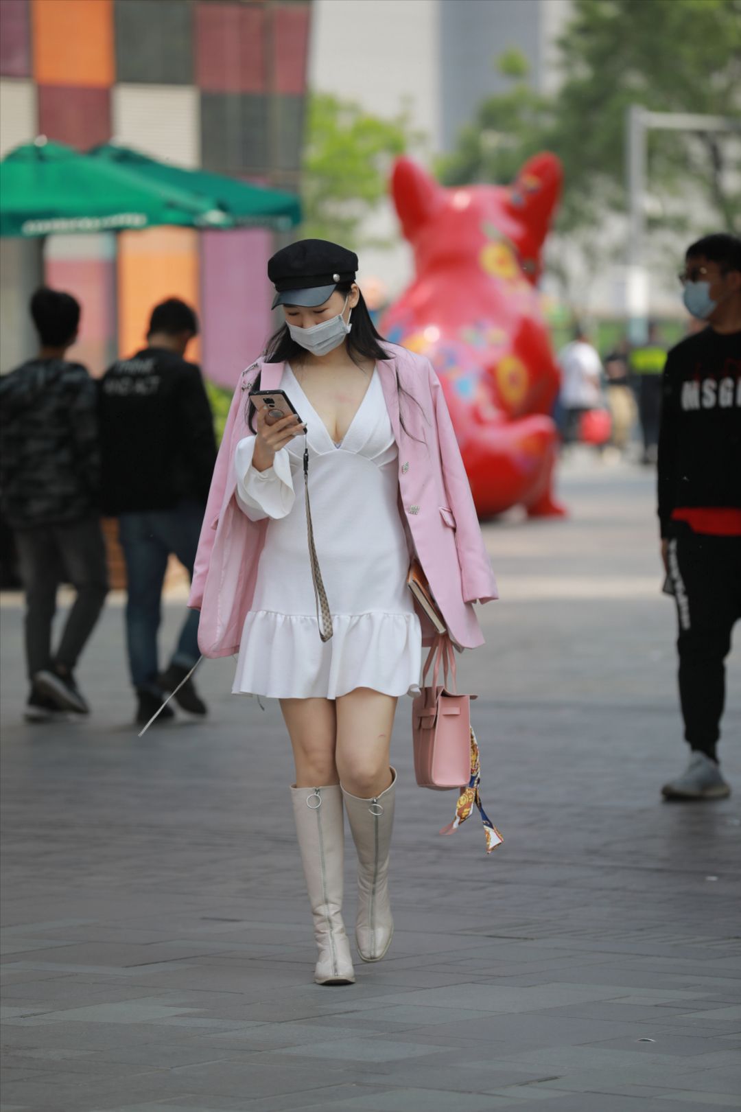 图片[6]-白裙小姐姐-街拍图满多