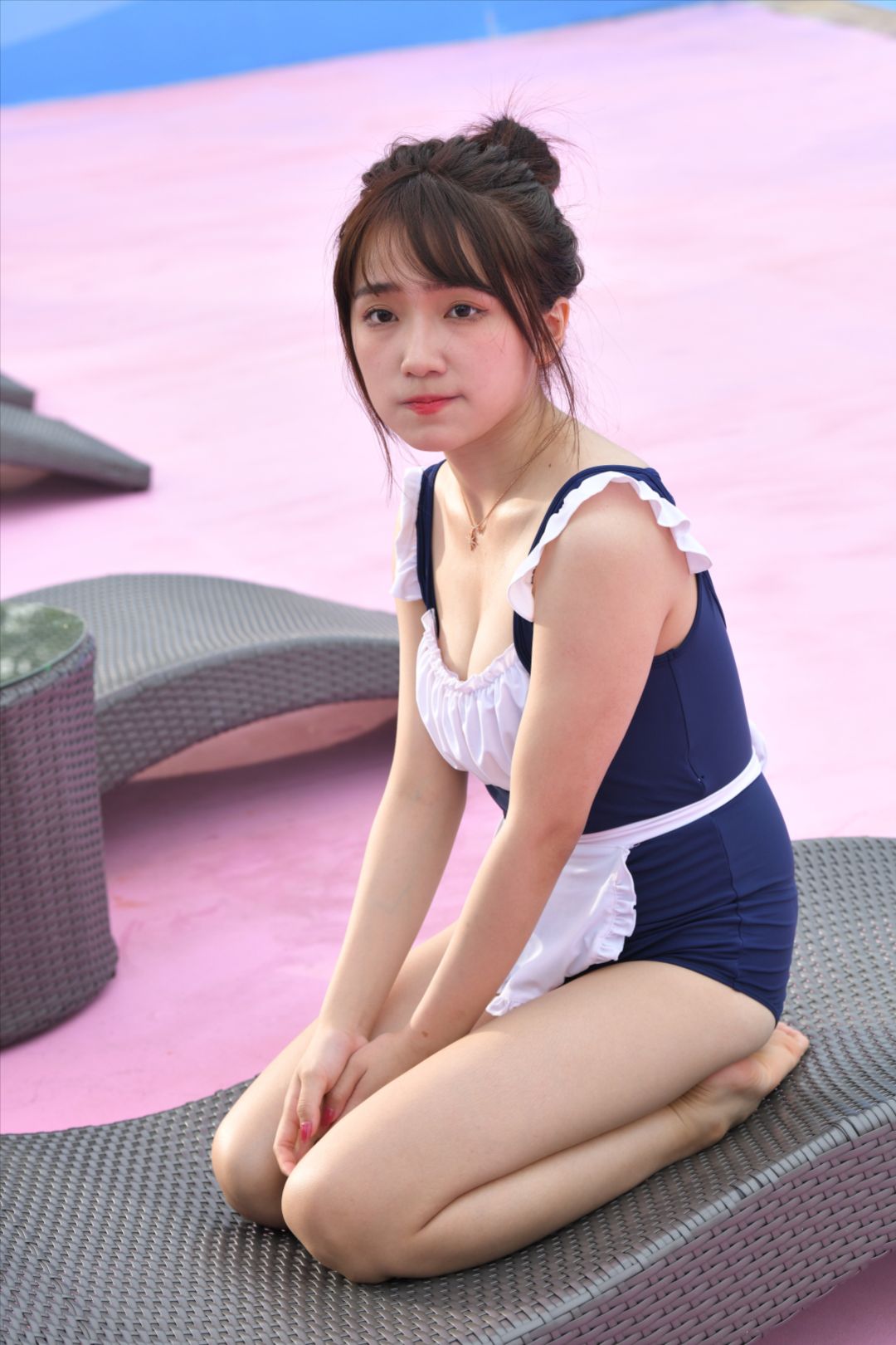 图片[7]-水中的清秀美女泳装(套图+视频)-街拍图满多