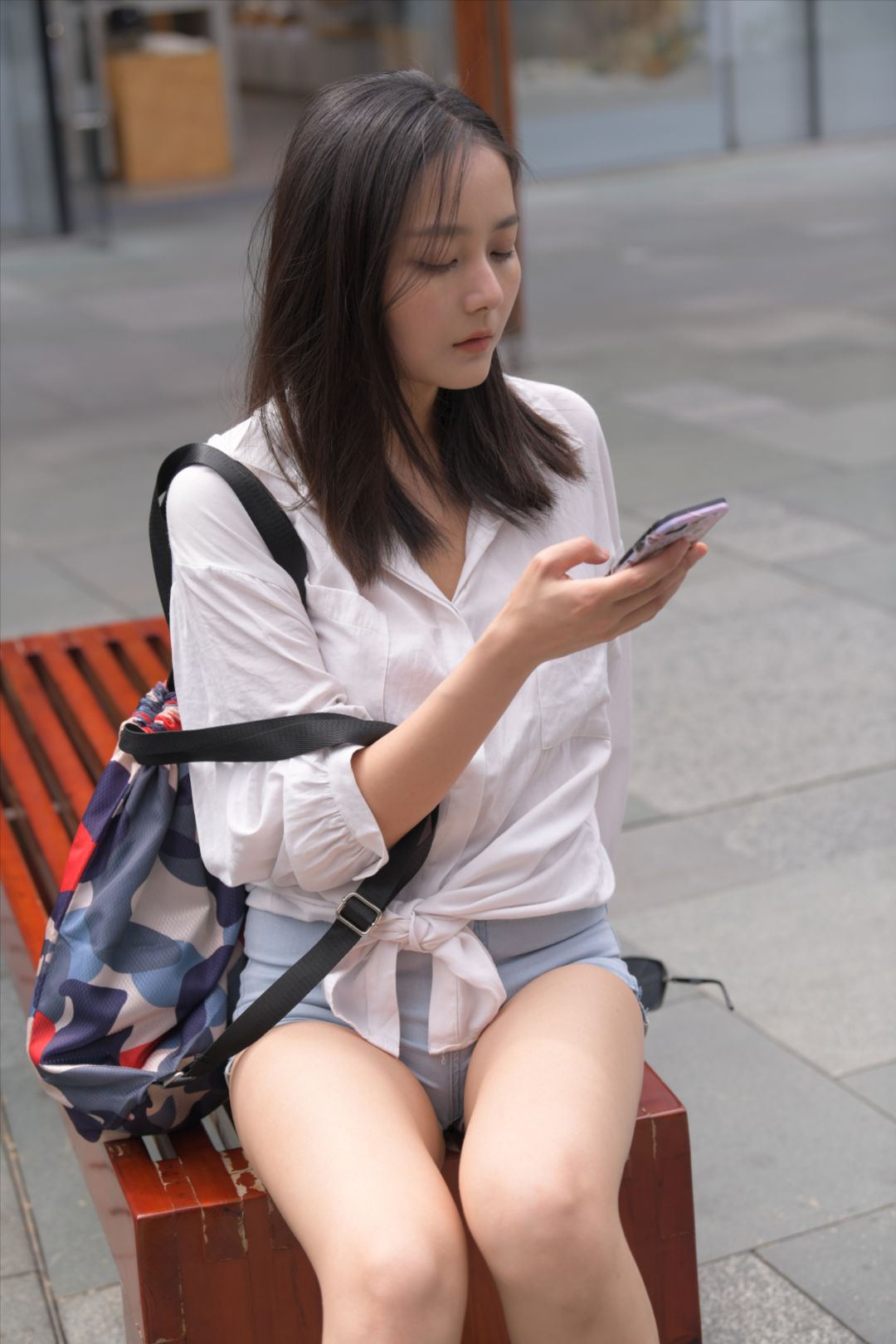 图片[6]-热裤美女(套图+视频)-街拍图满多