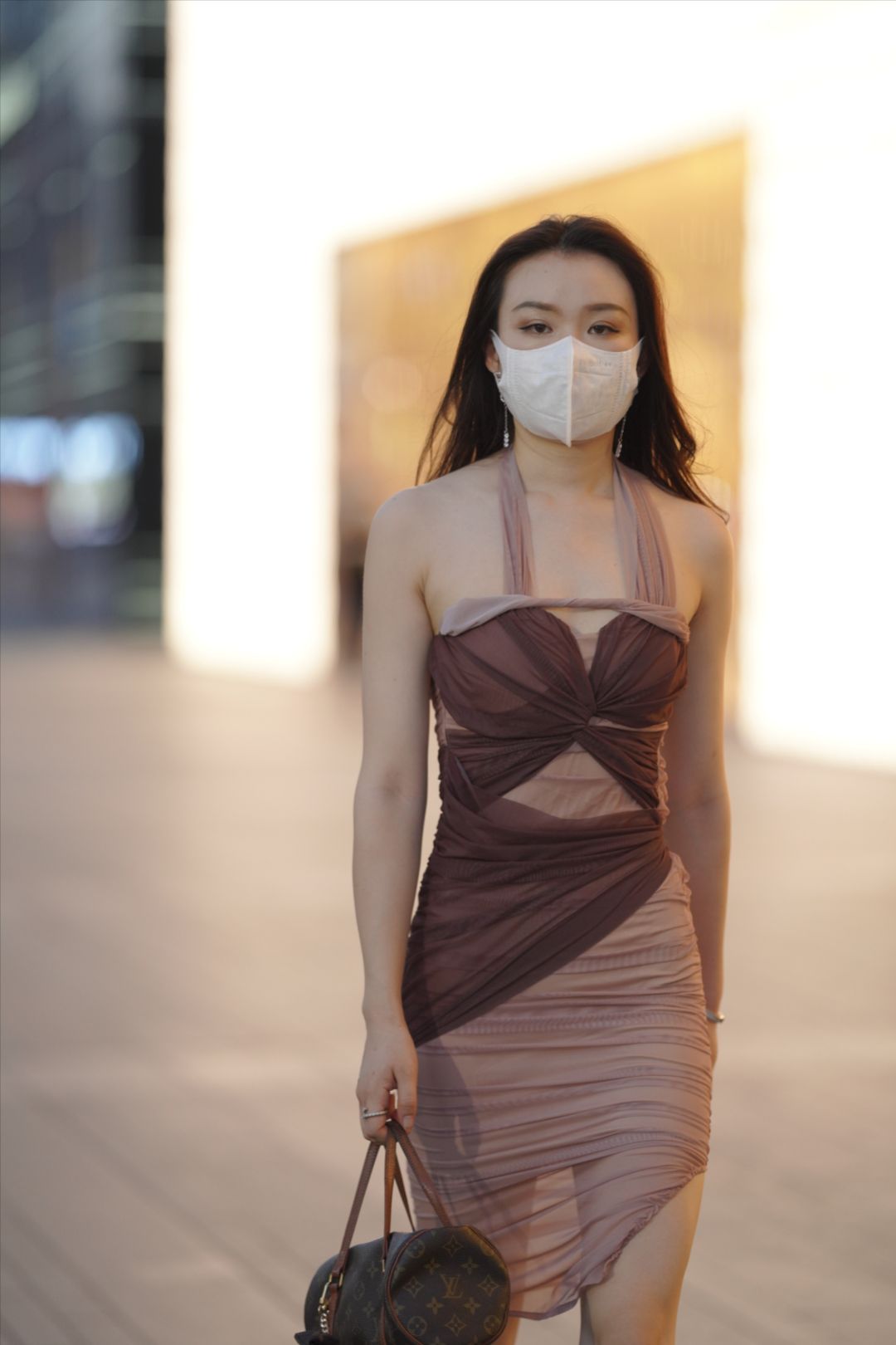 美人倾城-街拍图满多