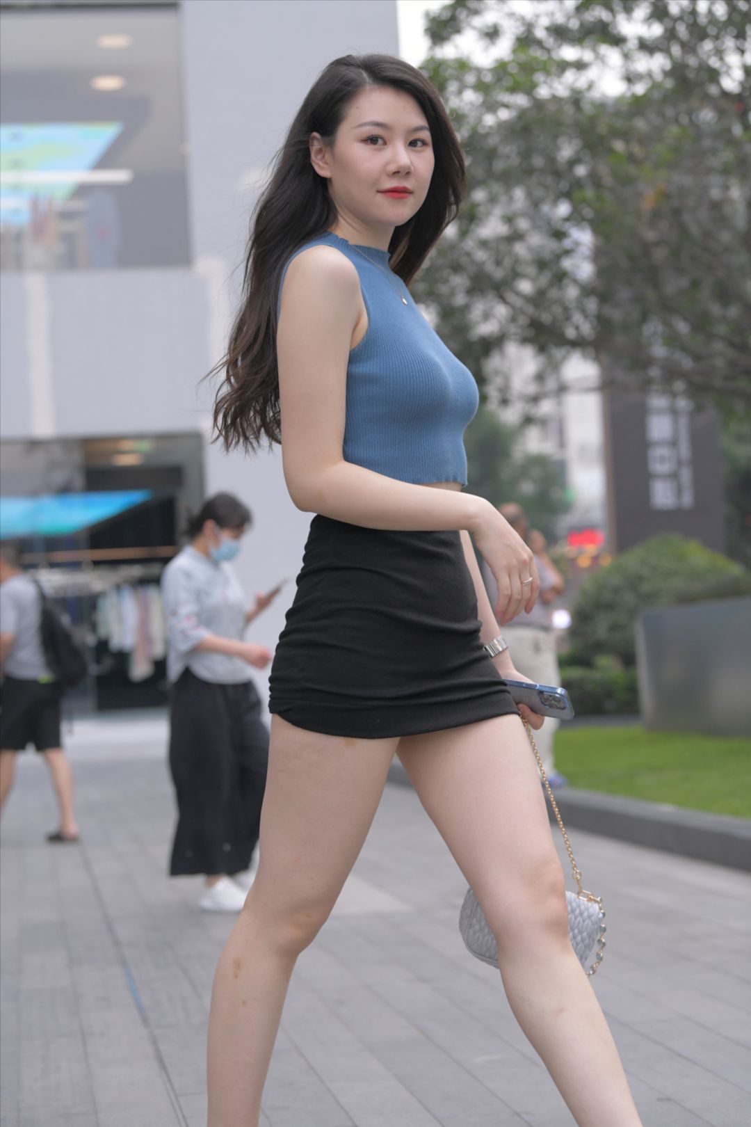 图片[2]-包臀裙美女(套图+视频)-街拍图满多