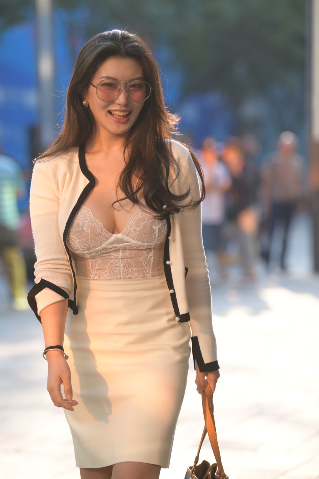 图片[6]-要你命三千的少妇[修复]-街拍图满多