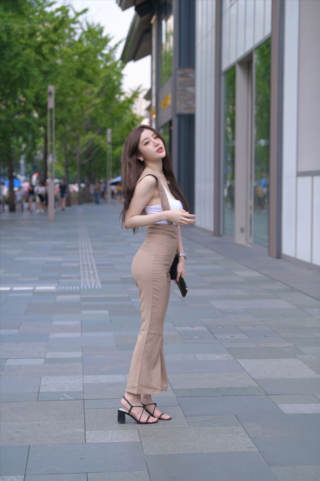 图片[6]-不负青春的美-街拍图满多