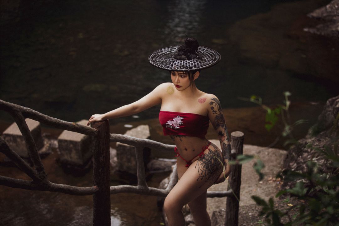 图片[4]-宋昱欣 微密圈-街拍图满多