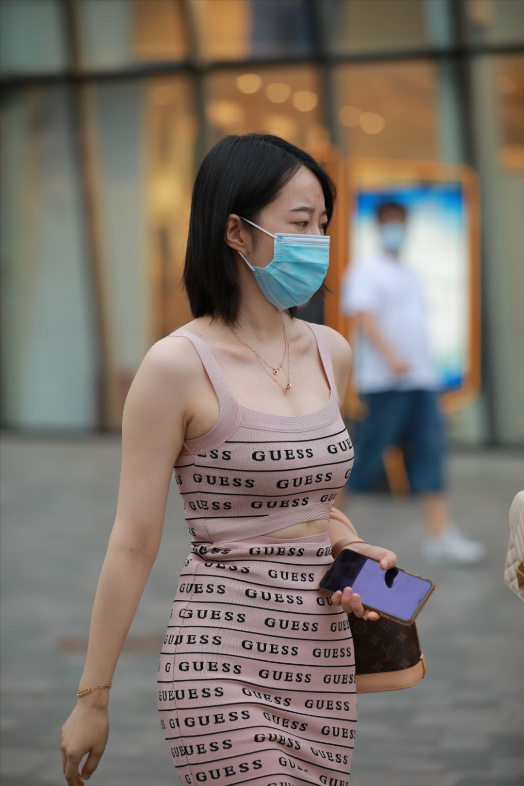 图片[7]-性感包臀裙高跟小姐姐-街拍图满多