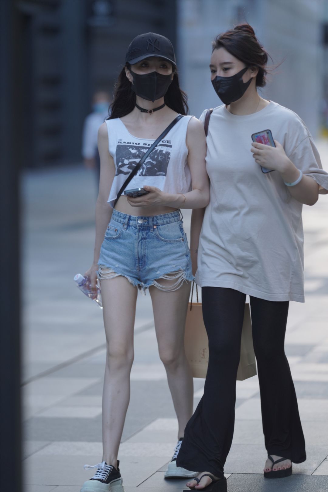 图片[3]-高挑时尚妹子