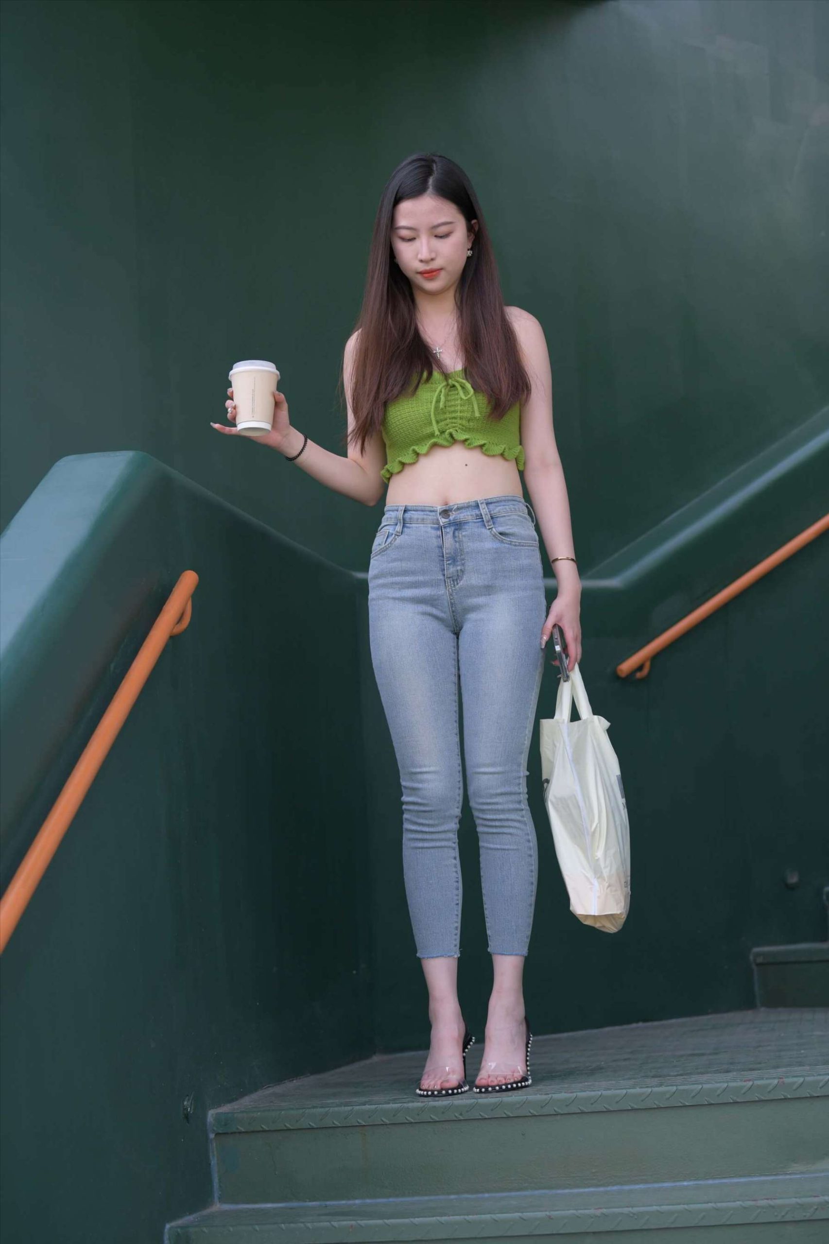 图片[7]-做你的微光(套图+视频)[数据恢复]-街拍图满多