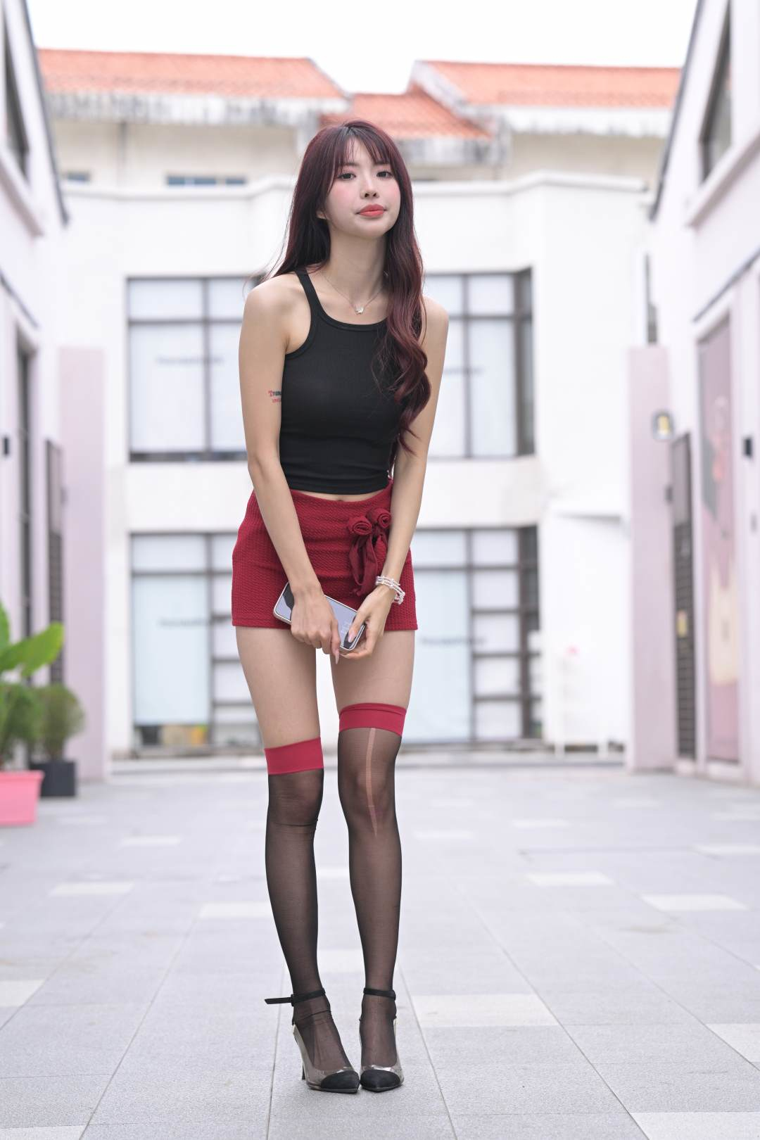 [不吃鸡蛋] 彼方の光(套图+视频)-街拍图满多