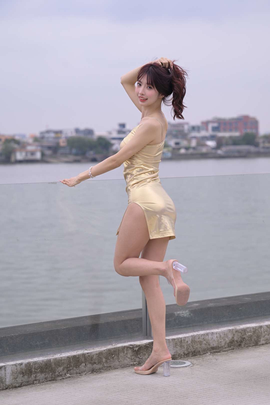 图片[4]-[不吃鸡蛋] 金色的音符(套图+视频)-街拍图满多